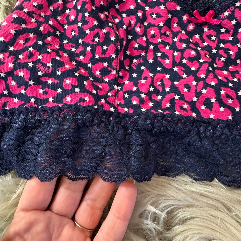 Victoria’s secret Pink bralette - Picture 3 of 8